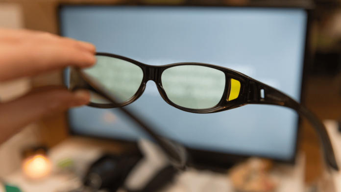 Unlocking the Benefits of Gaming Glasses: Everything You Need to Know